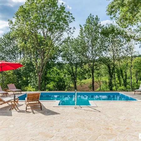 Di Nonno Giovanni * Бузет