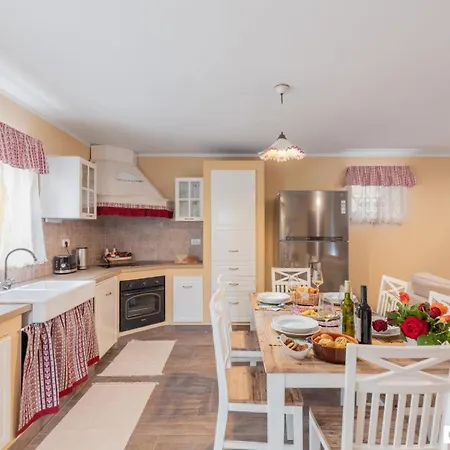 Di Nonno Giovanni فيلة *